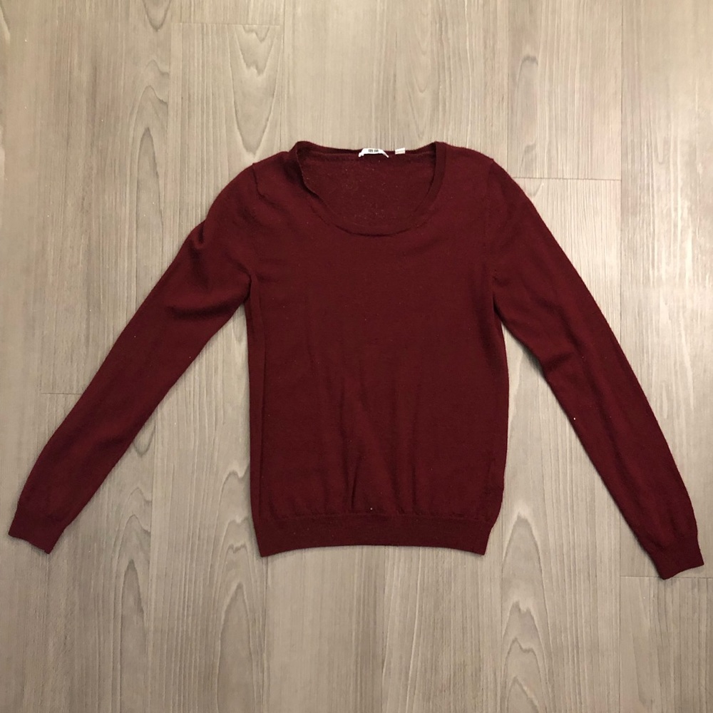 Uniqlo Extra Fine Merino Crew Neck Sweater